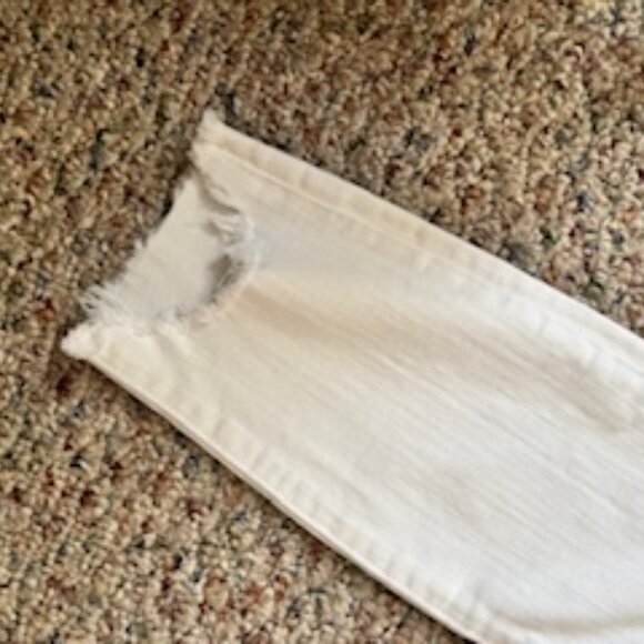 Abercrombie & Fitch High Waisted Skinny Jean - Picture 3 of 7